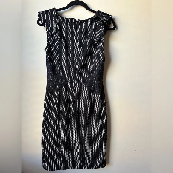 ELLE Dress Women's Size 4 Black White Round Neck Back Closure Zip - Picture 6 of 7